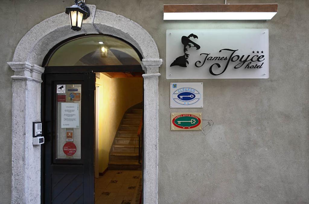 Hotel James Joyce Triest Exterior foto